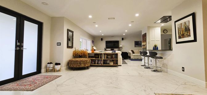 Interior, Living room, Marble, Recessed Lighting