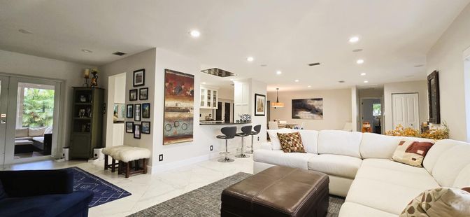 Dining room, Interior, Kitchen, Living room, Marble, Pendant Lights, Recessed Lighting