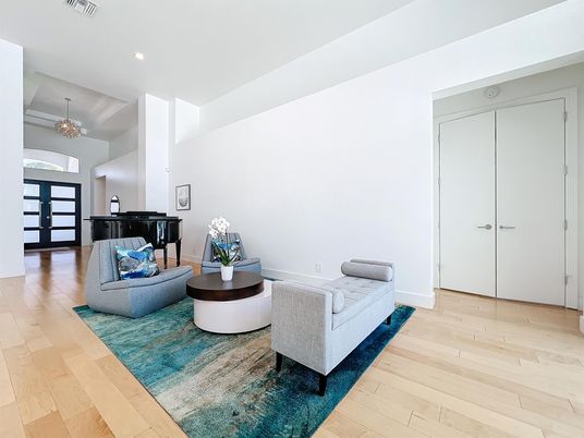 Chandelier, Interior, Living room, Pendant Lights, Piano, Recessed Lighting, Wood Texture Flooring