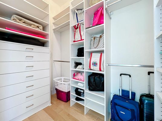 Interior, Walk-in Closets, Wood Texture Flooring