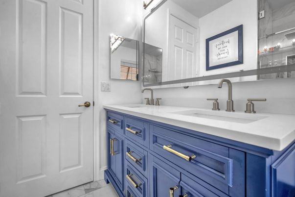 Bathroom, Dual Sink Vanities, Interior, Marble