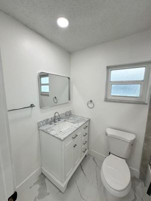 Bathroom, Interior, Marble, Recessed Lighting