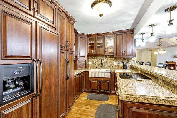 Interior, Kitchen, Pendant Lights, Wood Texture Flooring