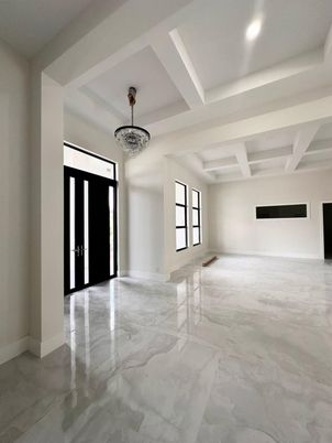 Chandelier, Empty room, Interior, Marble, Recessed Lighting