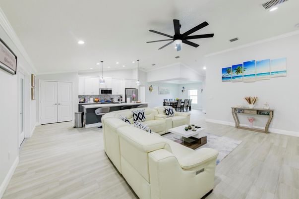 Dining room, Interior, Kitchen, Living room, Pendant Lights, Recessed Lighting, Wood Texture Flooring