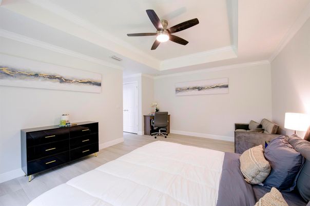 Bedroom, Home Office, Interior, Wood Texture Flooring