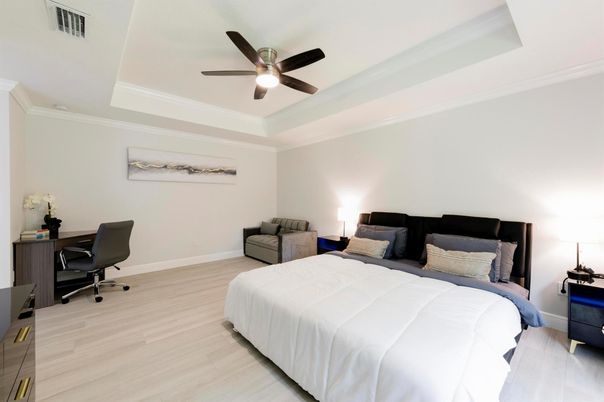 Bedroom, Home Office, Interior, Wood Texture Flooring
