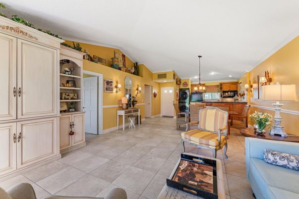 Dining room, Interior, Kitchen, Pendant Lights, Recessed Lighting
