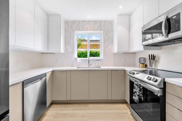 Interior, Kitchen, Recessed Lighting, Stainless Steel Appliances, Wood Texture Flooring