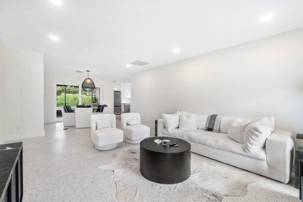 Dining room, Interior, Kitchen, Living room, Pendant Lights, Recessed Lighting