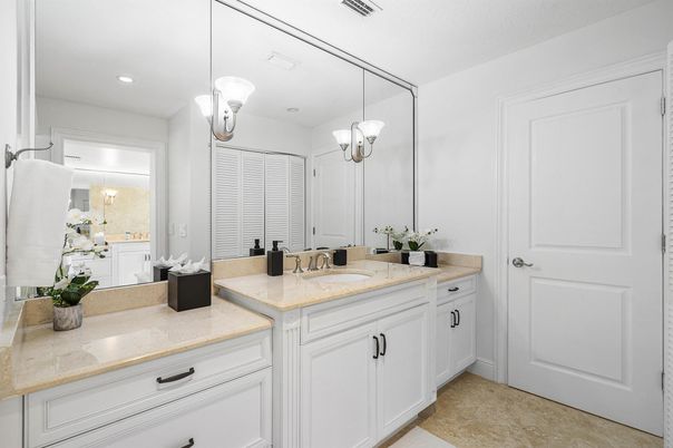 Bathroom, Dual Sink Vanities, Interior, Pendant Lights, Recessed Lighting