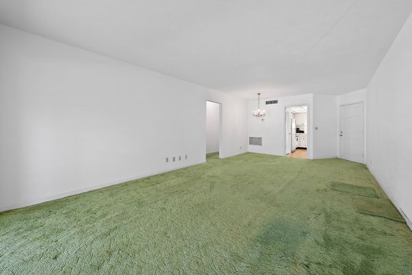 Chandelier, Empty room, Interior