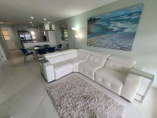 Dining room, Interior, Kitchen, Living room, Recessed Lighting