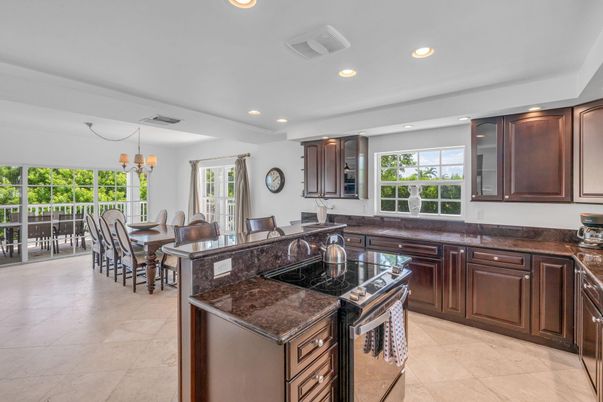 Chandelier, Dining room, Interior, Kitchen, Recessed Lighting