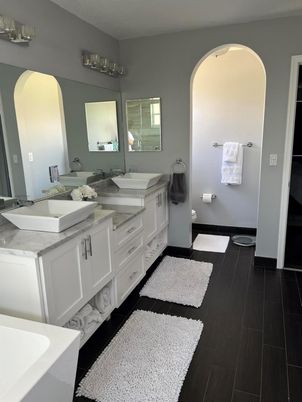 Bathroom, Dual Sink Vanities, Interior, Wood Texture Flooring