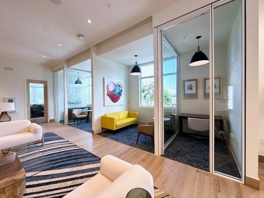 Interior, Living room, Pendant Lights, Recessed Lighting, Wood Texture Flooring