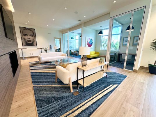 Interior, Living room, Pendant Lights, Recessed Lighting, Wood Texture Flooring