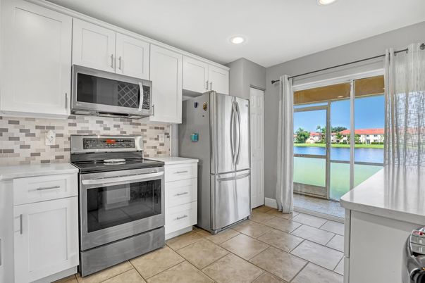 Interior, Kitchen, Recessed Lighting, Stainless Steel Appliances, Water