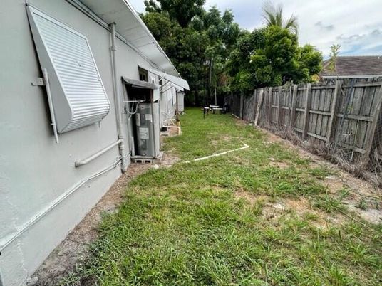 Backyard, Exterior