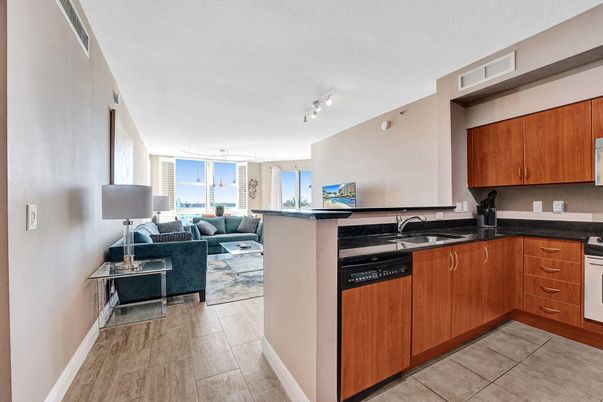 Interior, Kitchen, Living room