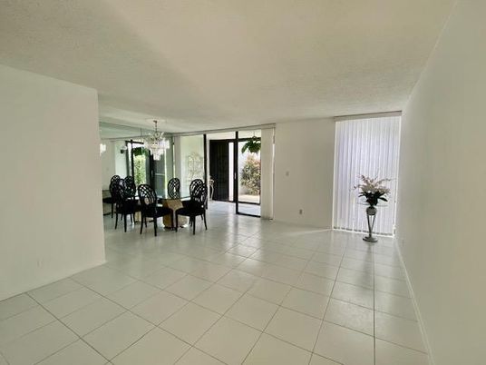Chandelier, Dining room, Interior