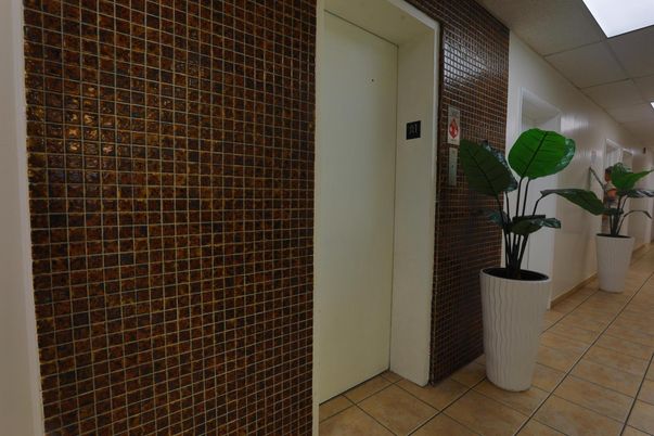 Elevator, Interior