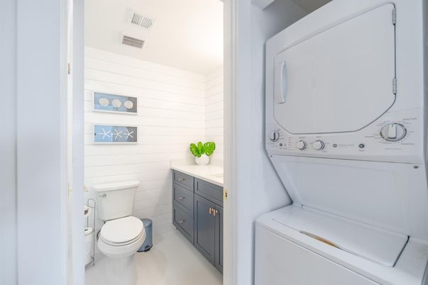 Bathroom, Interior, Utility Closets, Washer