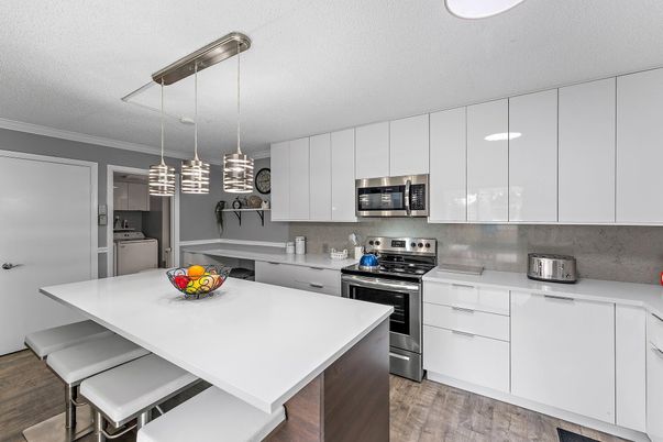 Interior, Kitchen, Pendant Lights, Stainless Steel Appliances, Wood Texture Flooring