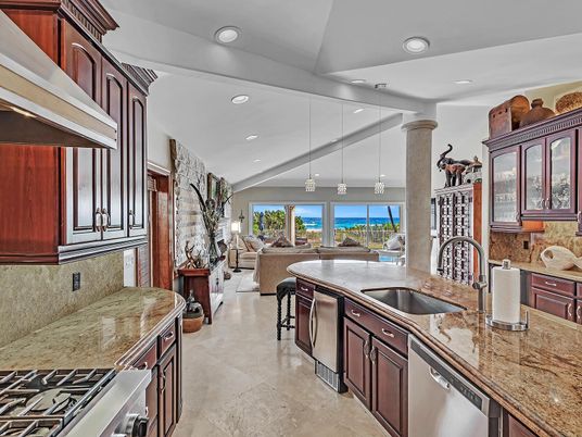 Interior, Kitchen, Living room, Pendant Lights, Recessed Lighting, Stainless Steel Appliances