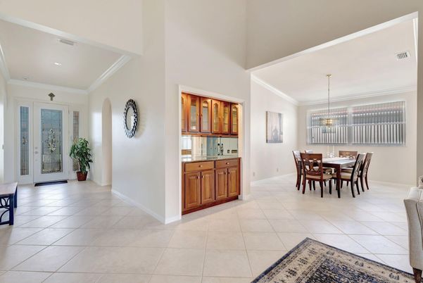 Chandelier, Dining room, Interior, Recessed Lighting
