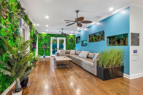 Interior, Living room, Recessed Lighting, Wood Texture Flooring