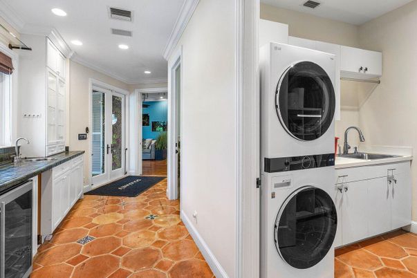 Interior, Recessed Lighting, Washer