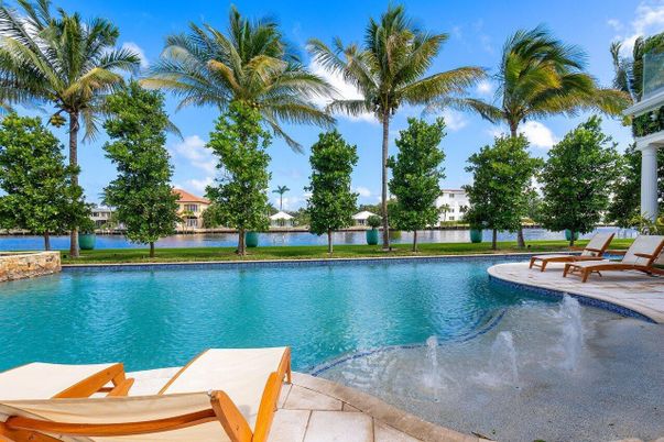 Exterior, Lake, Pool