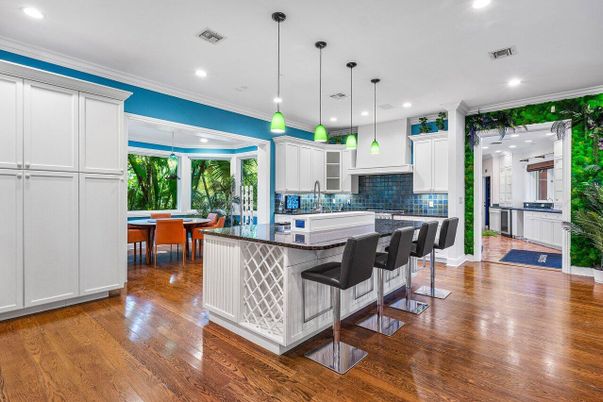 Dining room, Interior, Kitchen, Pendant Lights, Recessed Lighting, Wood Texture Flooring
