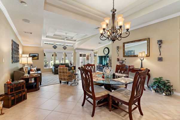 Chandelier, Dining room, Interior, Living room