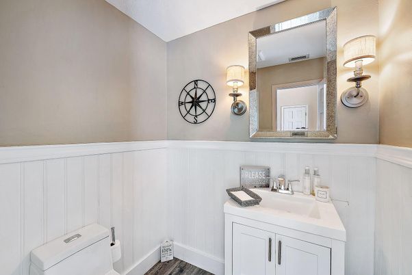 Bathroom, Interior
