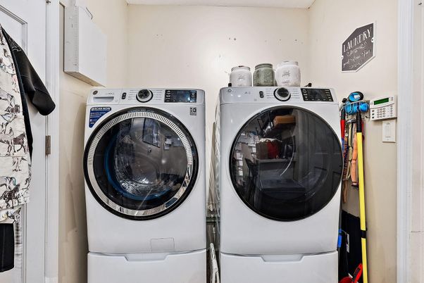 Interior, Utility Closets, Washer
