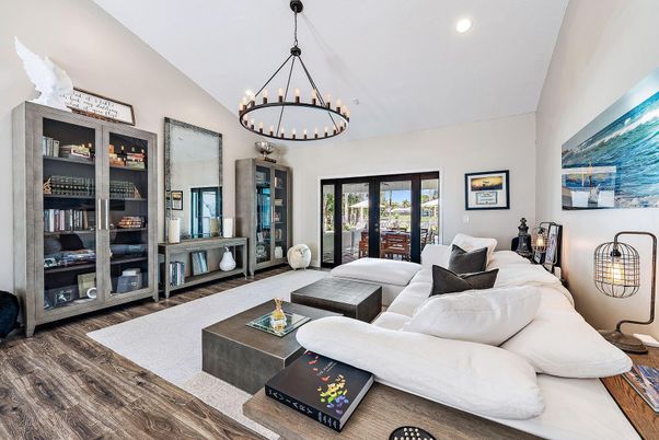 Chandelier, Interior, Living room, Pendant Lights, Recessed Lighting, Wood Texture Flooring
