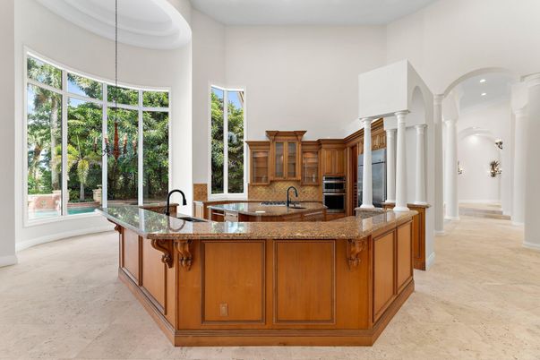 Interior, Kitchen, Pendant Lights, Recessed Lighting
