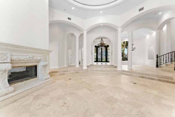 Chandelier, Fireplace, Interior, Pendant Lights, Recessed Lighting