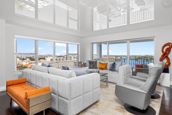 Interior, Living room, Water