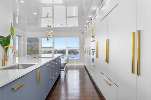 Interior, Kitchen, Pendant Lights, Recessed Lighting, Water, Wood Texture Flooring