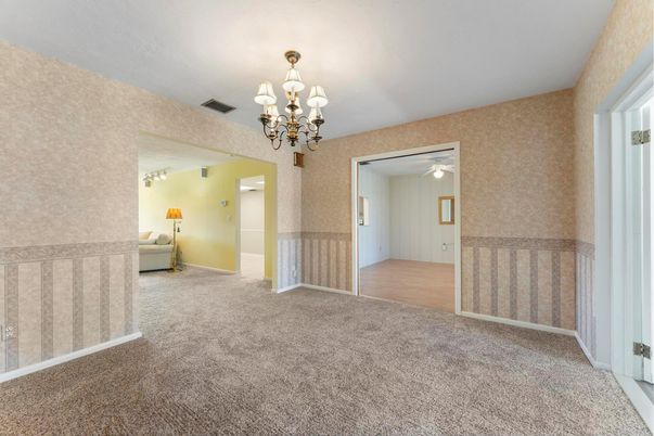 Chandelier, Empty room, Interior