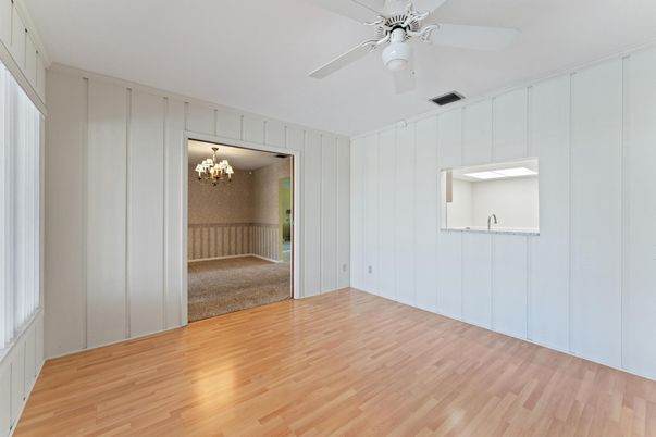 Chandelier, Empty room, Interior, Wood Texture Flooring
