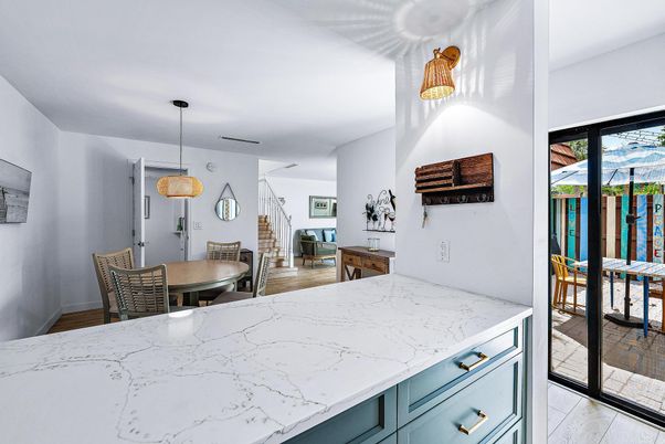 Dining room, Interior, Kitchen, Pendant Lights