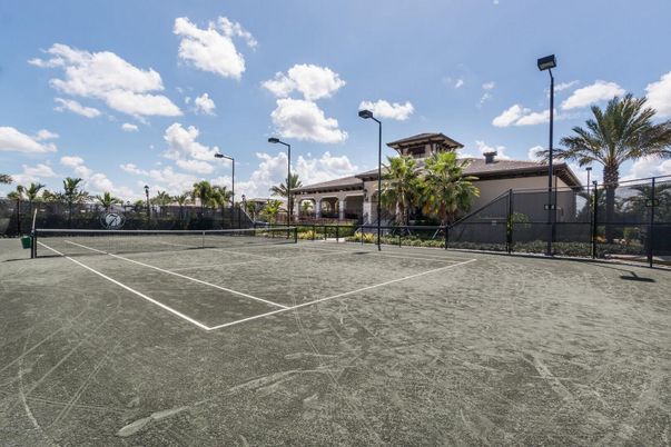 Exterior, Tennis Courts