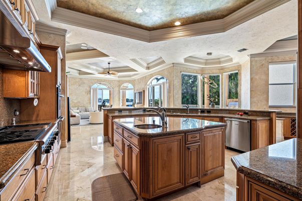 Interior, Kitchen, Living room, Recessed Lighting, Stainless Steel Appliances