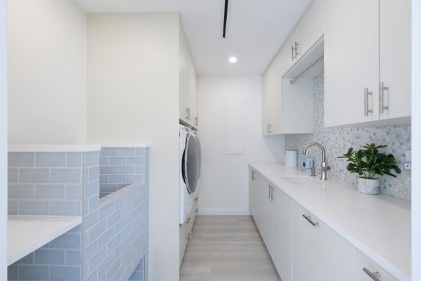 Interior, Recessed Lighting, Washer