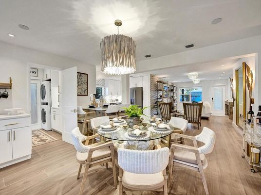 Chandelier, Dining room, Interior, Kitchen, Recessed Lighting, Wood Texture Flooring