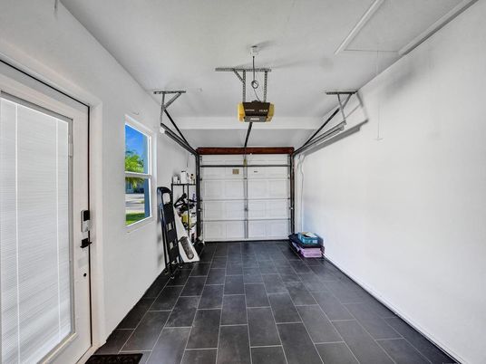 Fitness Equipment, Garage, Interior